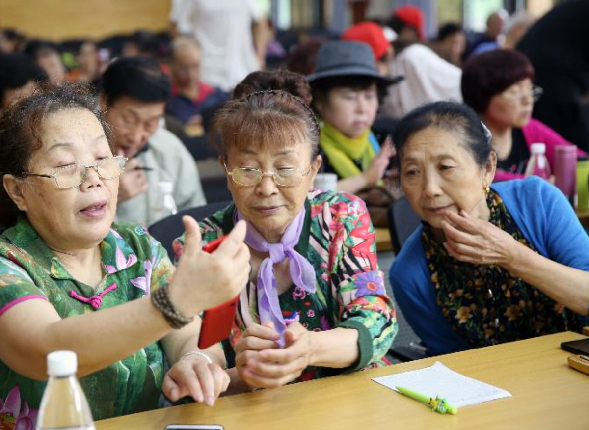 老年朋友们应该如何预防感染病毒?(图7) 老年朋友们应该如何预防感染病毒?(图7)